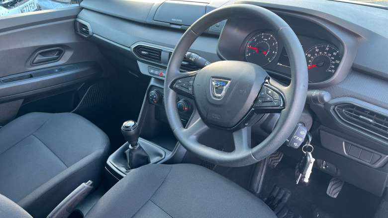 Dacia Sandero 1.0 SCe Essential 5dr Petrol Hatchback